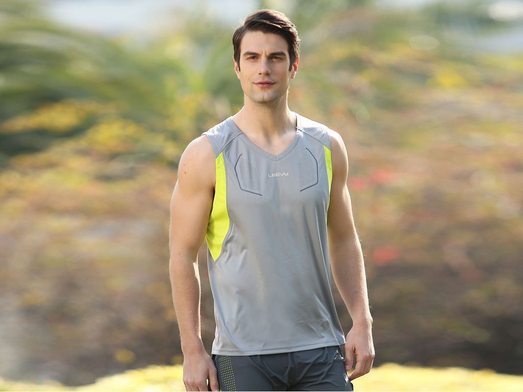 Mens knitted Non sleeve flat lock tank 
